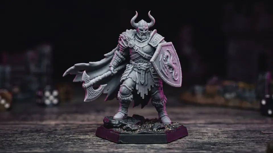 28 mm miniature